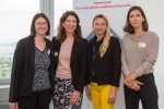 Die Gastgeberinnen von EY, Familienministerin Juliane Bogner-Strauß und Barbara Lutz beim Women Executive Breakfast